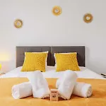 Quiet And Bright Terrace And Private P Balma